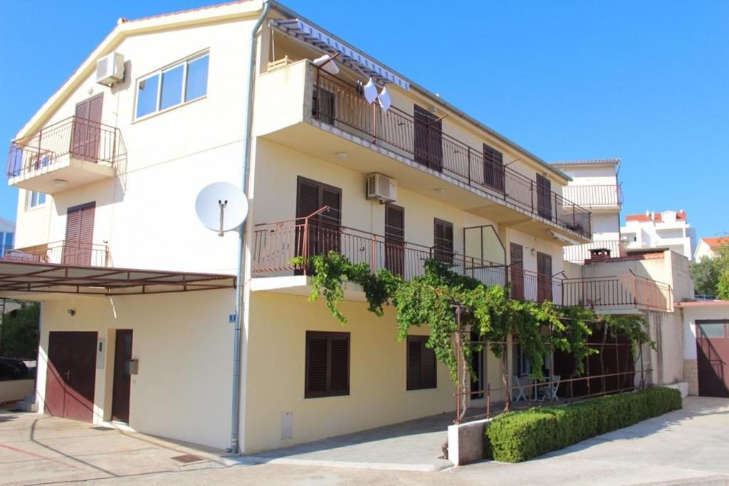 Apartment Davorka Primošten Exteriör bild